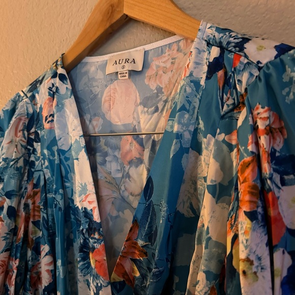 Oceans Away Blue Floral print Kimono Bodysuit - Picture 4 of 7